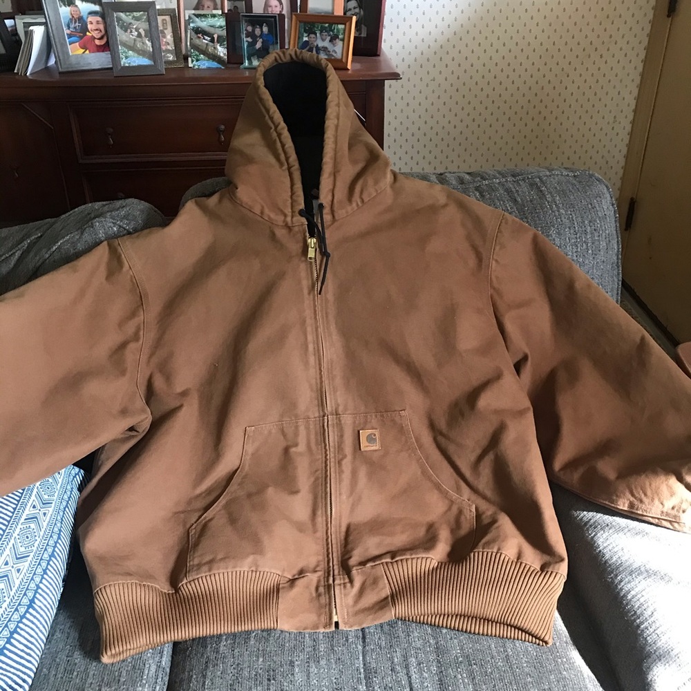 Carhartt men’s quilted jacket